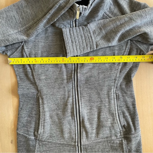 Lululemon Radiant Jacket - Picture 11 of 12